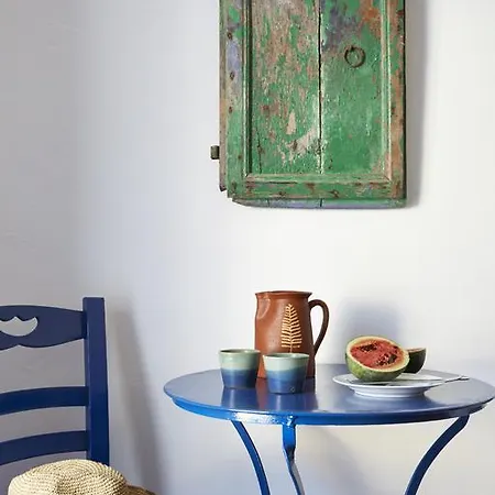 Joy House * Akrotiri (Santorini)